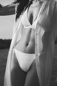 LEEA Neutral white briefs - Image 4
