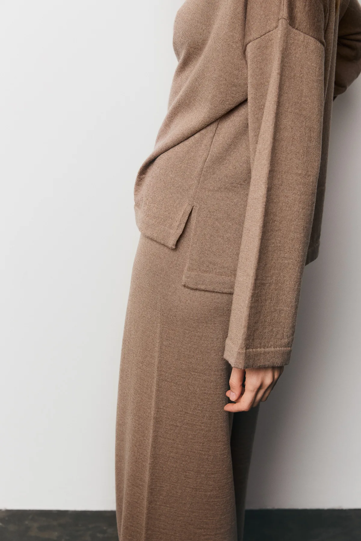 MERA Merino blouse brown - Image 2