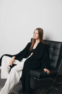 MERA Merino cardigan long black - Image 6